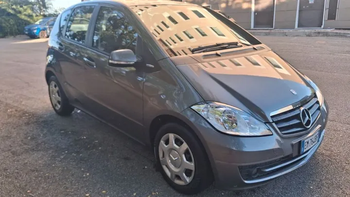 Mercedes-Benz A 160
