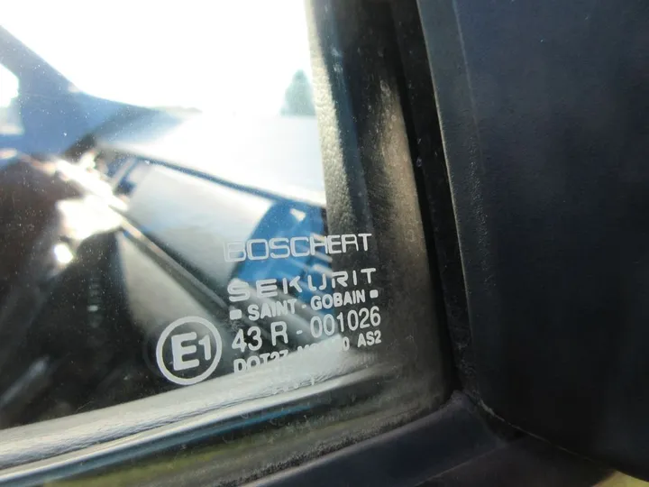 Mercedes-Benz CE 300