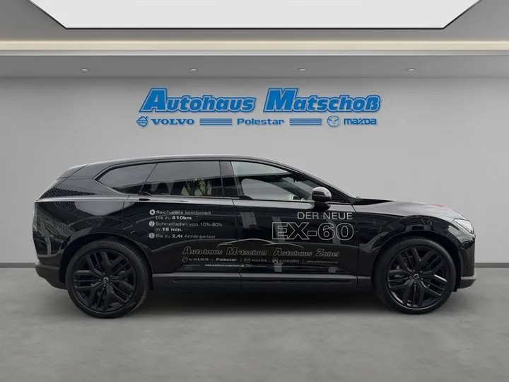 Volvo EX60