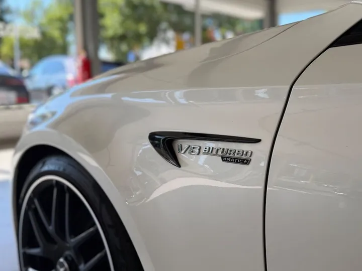 Mercedes-Benz E 63 AMG