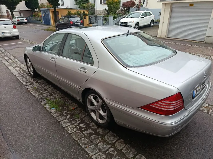 Mercedes-Benz S 320