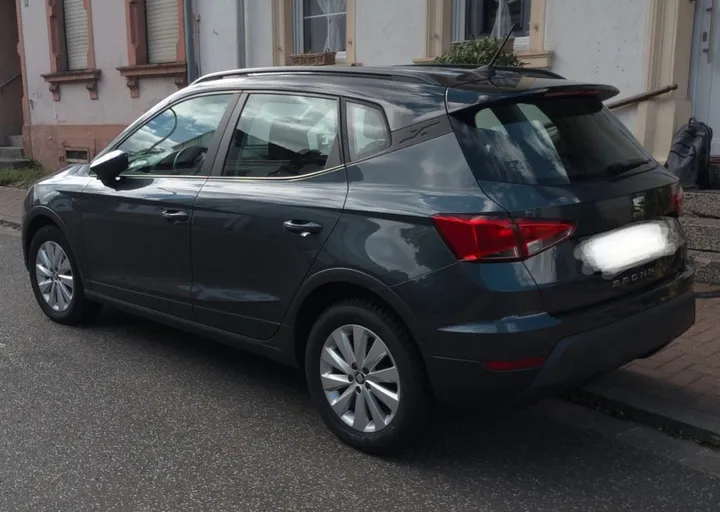 Seat Arona