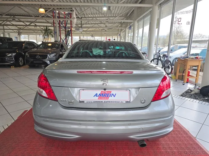 Peugeot 207