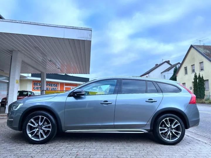 Volvo V60 Cross Country