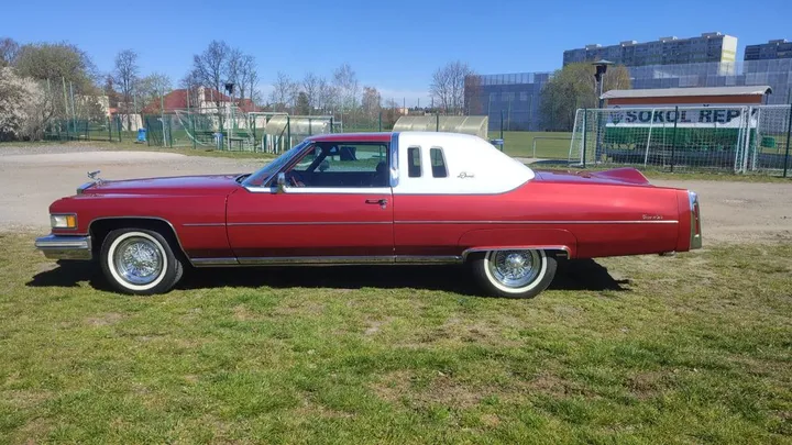 Cadillac Deville