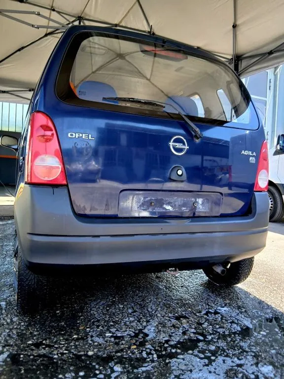 Opel Agila