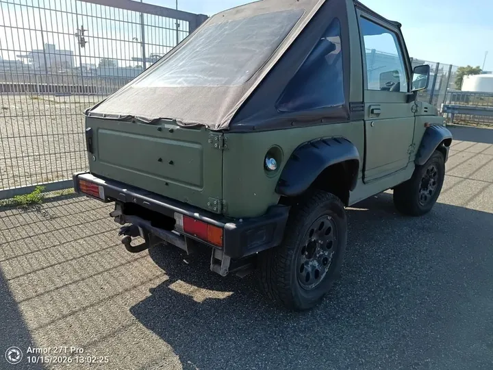 Suzuki SJ Samurai