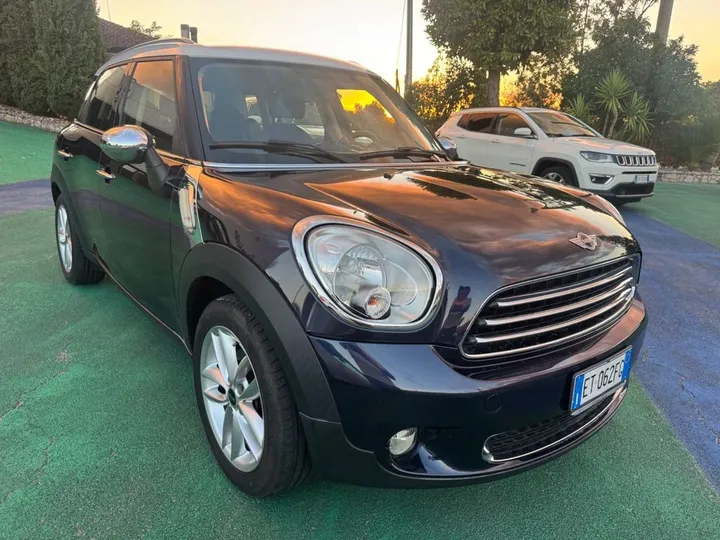 MINI Countryman D (Cooper)