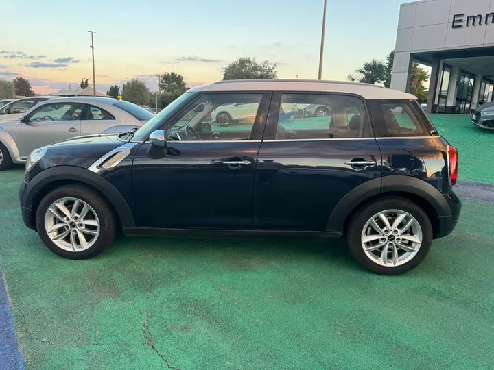 MINI Countryman D (Cooper)