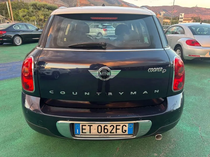 MINI Countryman D (Cooper)