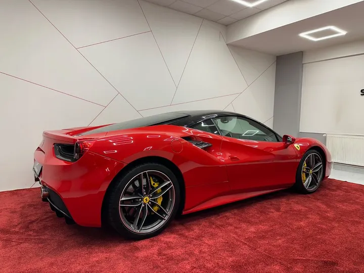 Ferrari 488 GTB