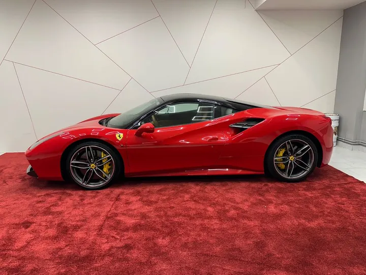 Ferrari 488 GTB