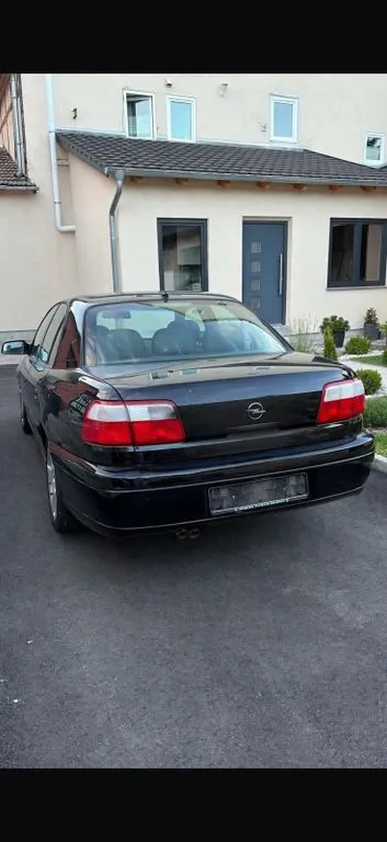 Opel Omega