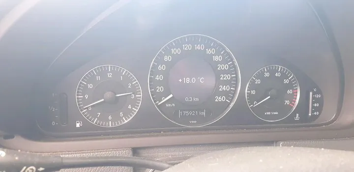 Mercedes-Benz CLK 200