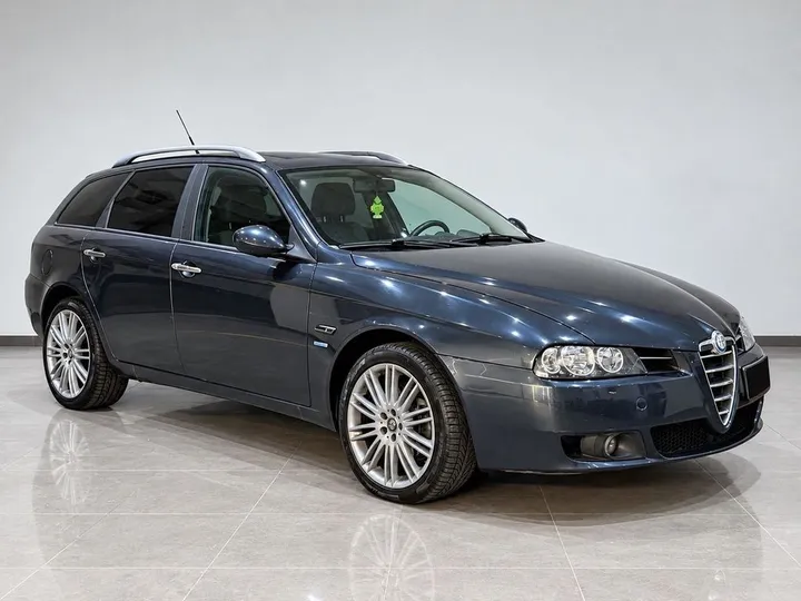 Alfa Romeo 156