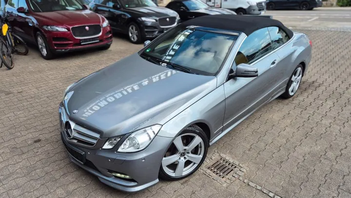 Mercedes-Benz E 200