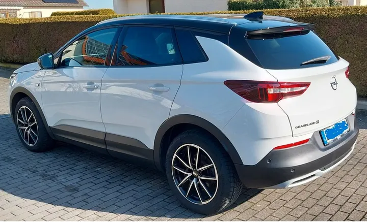 Opel Grandland (X)