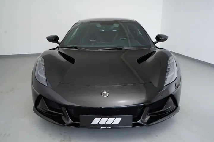 Lotus Emira