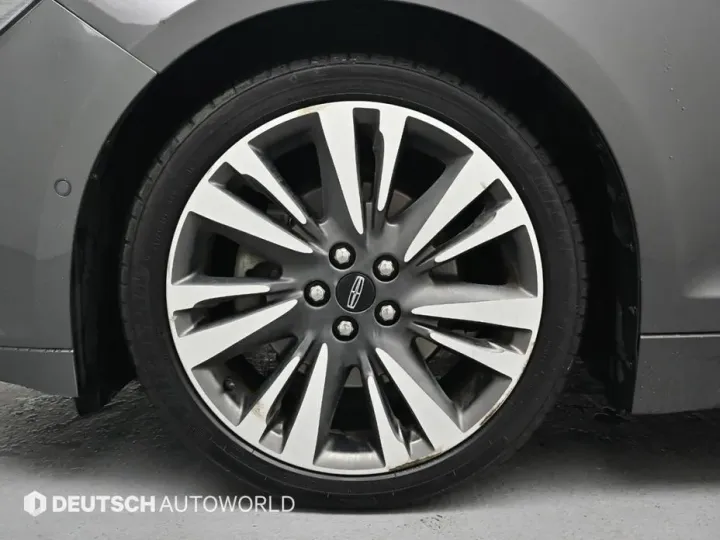 Lincoln MKZ