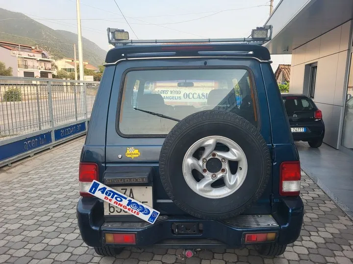 Hyundai Galloper