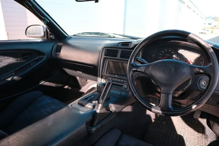 Toyota MR 2