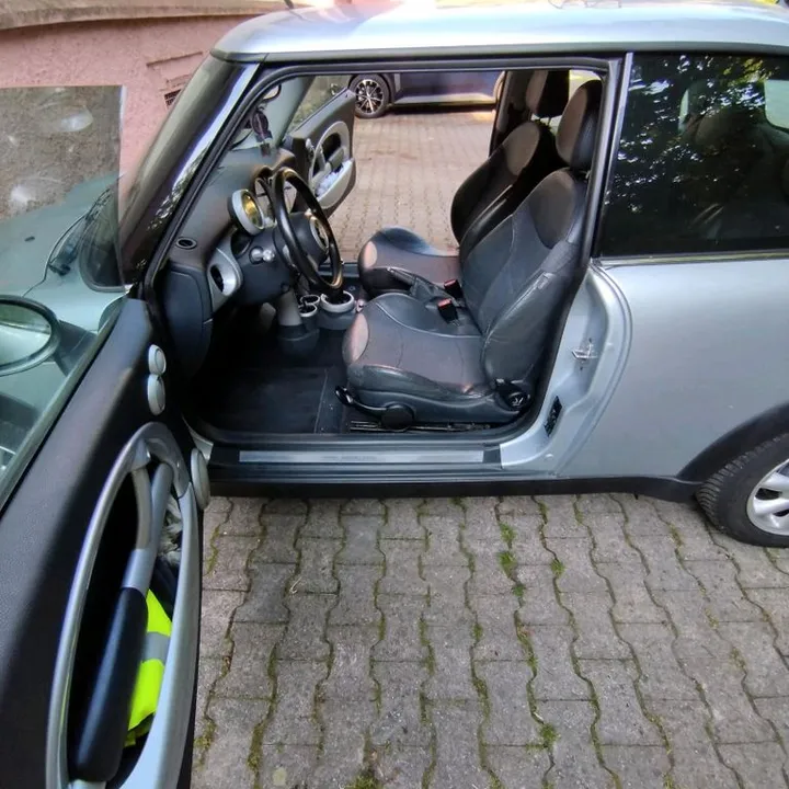 MINI ONE