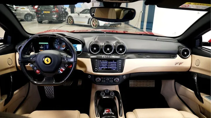 Ferrari FF