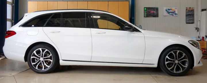 Mercedes-Benz C 180