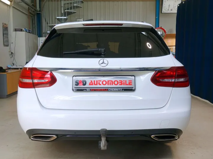 Mercedes-Benz C 180