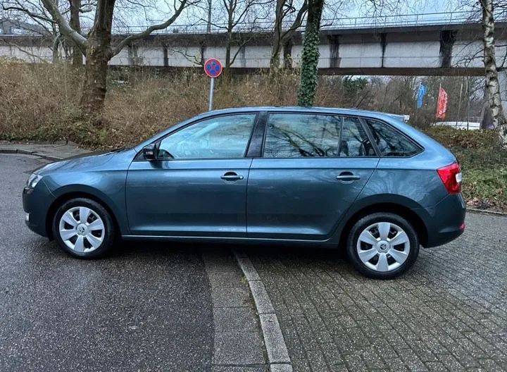Škoda Rapid
