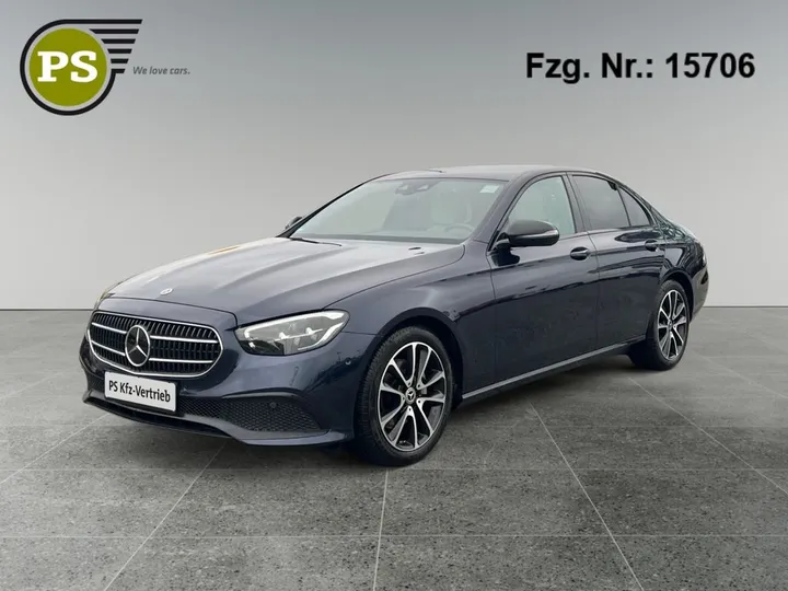 Mercedes-Benz E 220