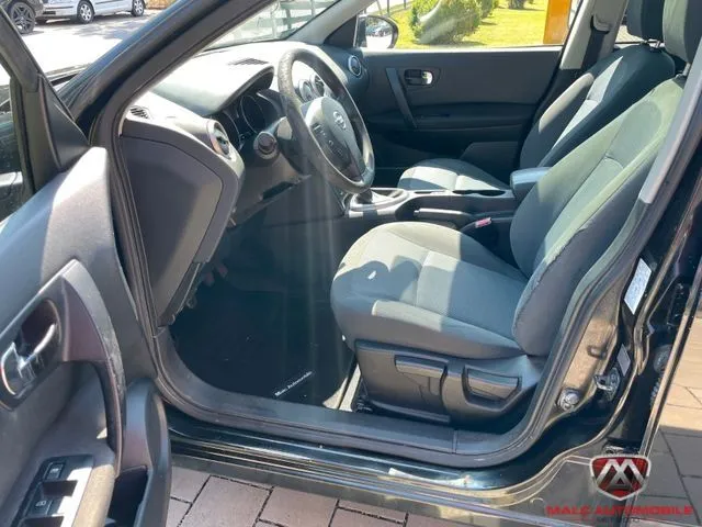 Nissan Qashqai+2