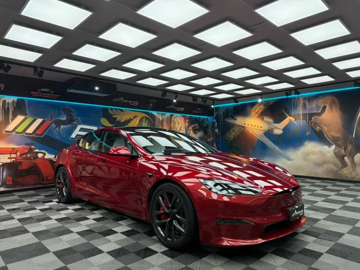 Tesla Model S