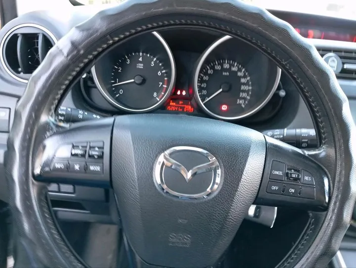 Mazda 5