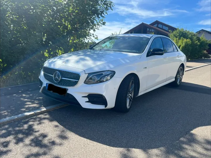 Mercedes-Benz E 43 AMG