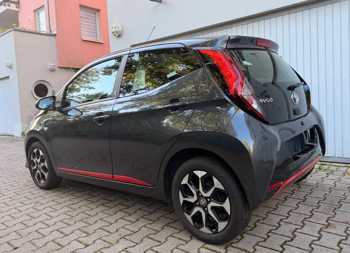 Toyota Aygo (X)