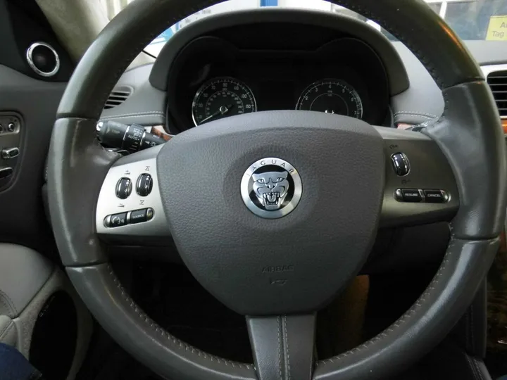Jaguar XK