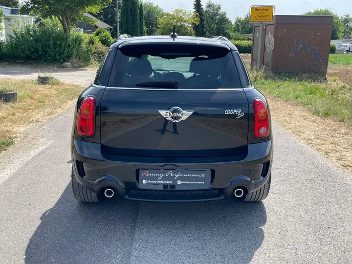 MINI Cooper SD