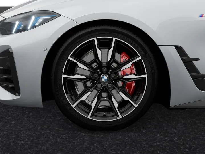 BMW M440