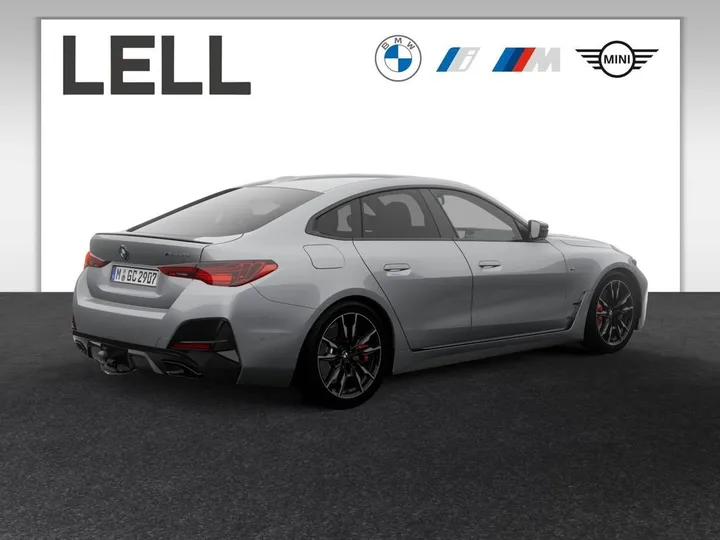 BMW M440