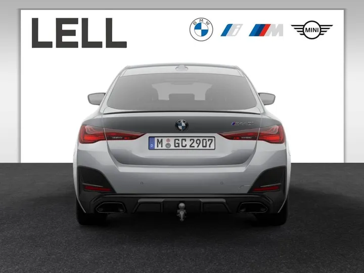 BMW M440