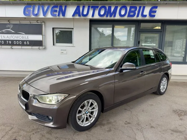BMW 320