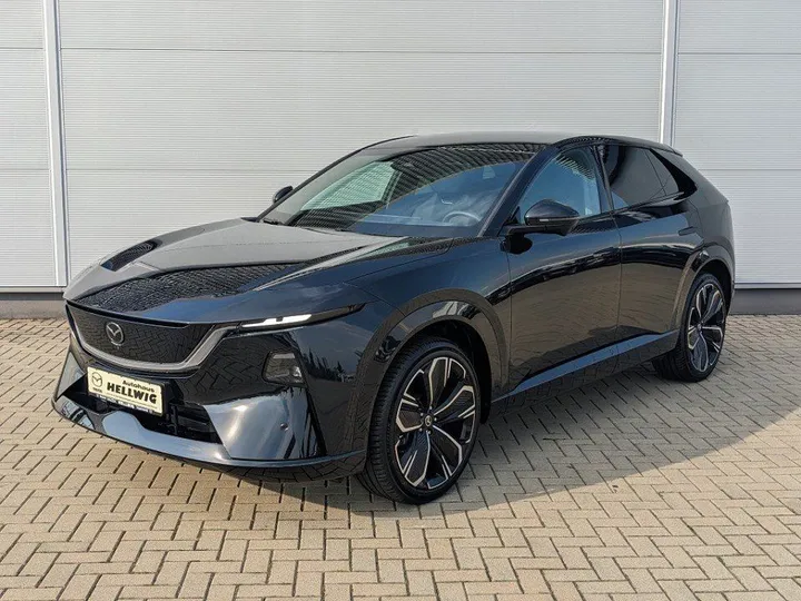 Mazda CX-6e