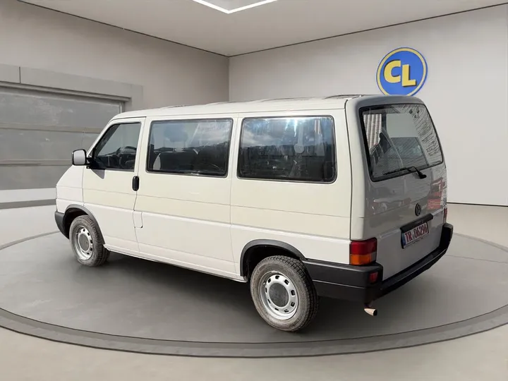 Volkswagen T4 Caravelle