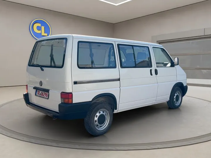Volkswagen T4 Caravelle