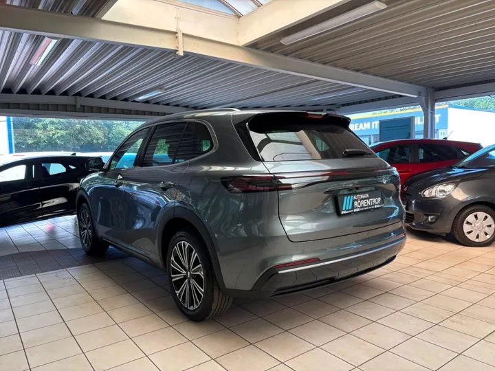 Geely Starray EM-i