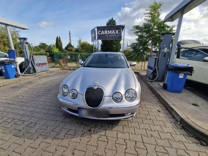 Jaguar S-Type