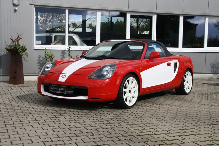 Toyota MR 2
