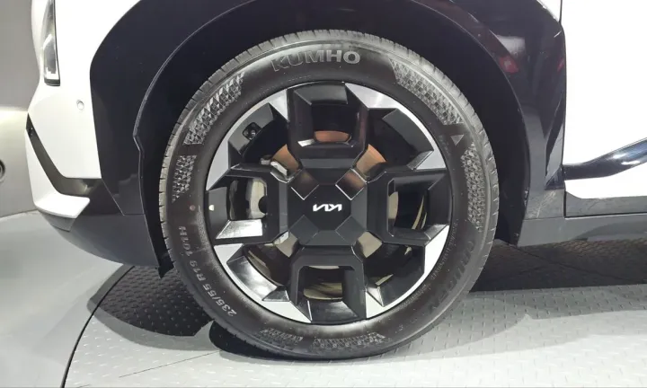 Kia EV5
