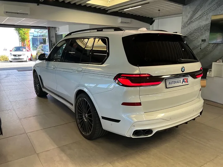 ALPINA XB7